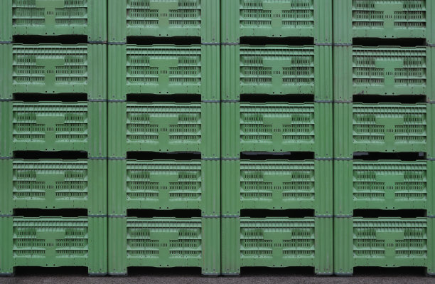 绿色工业塑料箱，水果箱。专业的农业箱排水果贮藏图片下载