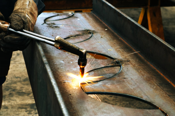 切割钢蜂窝梁图片下载