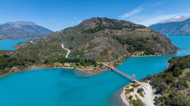 卡雷拉将军湖的桥。图片下载