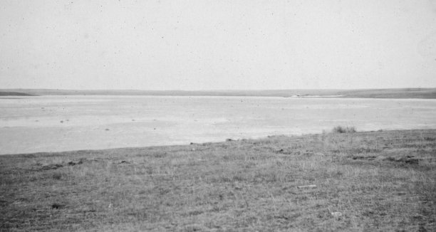 1926年，加拿大萨斯喀彻温省卓别林湖的硫酸钠图片下载