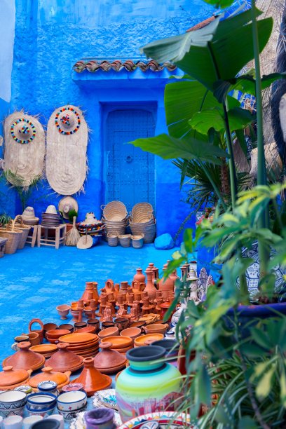 不同颜色的传统摩洛哥陶器出售图片下载