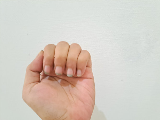 脏的指甲图片下载