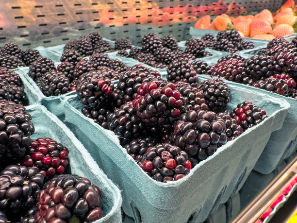 市场上的黑莓盒子图片下载