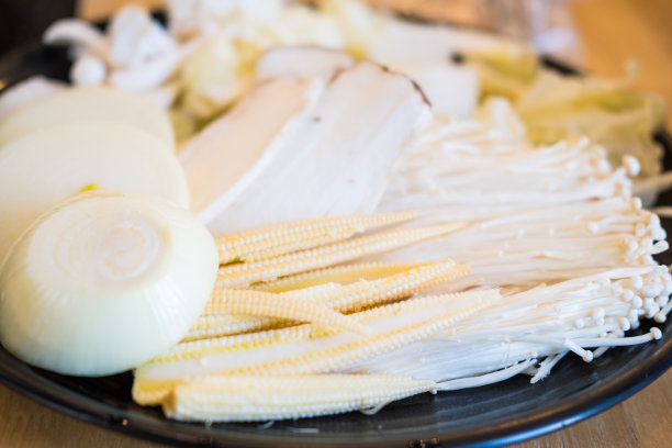 自助餐，各种蔬菜为一套。蘸着吃或者煮着吃。图片下载