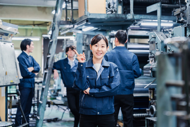 有灵感的女工人图片下载