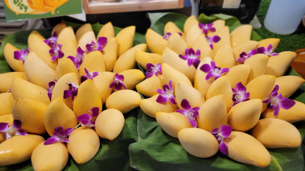 泰国购物中心出售的芒果图片下载
