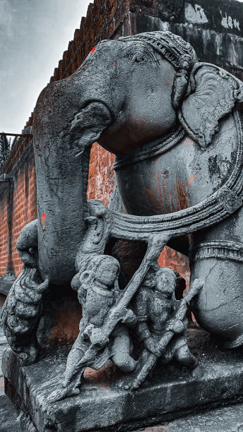 大象雕塑图片下载