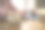 一名女子在家用笔记本电脑和信用卡网购图片下载