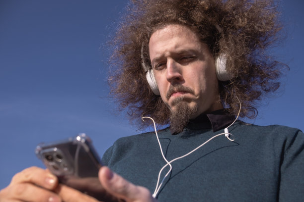 在户外工作时连接有问题?图片下载