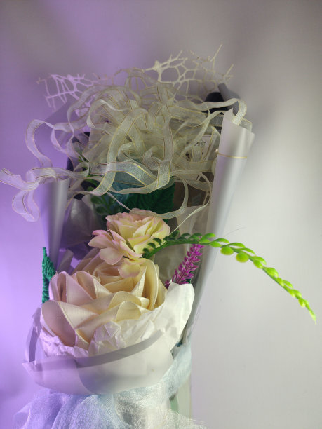 优雅的手工花束图片下载