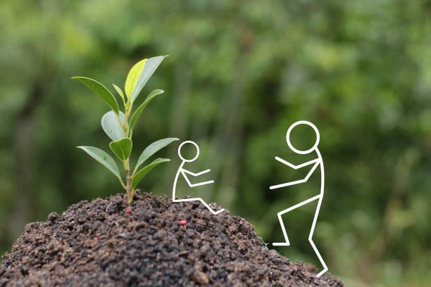 一个简笔画人物在高处帮助他的年轻朋友。保护气候变化和健康环境运动的图示图片下载