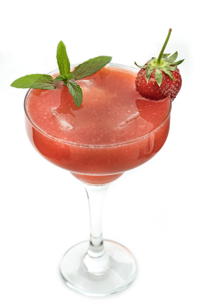 草莓鸡尾酒图片下载