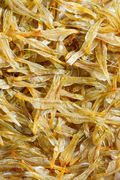 鱼干背景，亚洲市场的小鱼干，图片下载