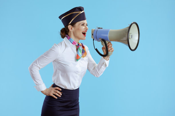 微笑优雅的空姐穿蓝衣服图片下载