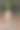 迷人的运动女人在公园里向前奔跑。美丽的运动女孩在公园里跑步的正面照片。在公园里跑步的人图片下载