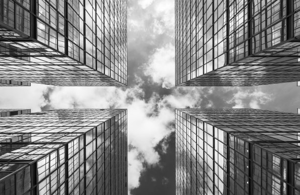 现代办公大楼外观。建筑抽象背景图片下载