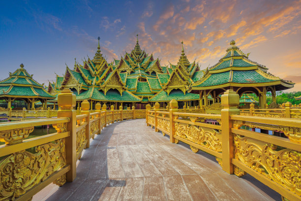 泰国的古城，泰国Samut Prakan省的Muang Boran古城公园图片下载