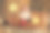 在可爱的小沙发上。宝宝在家。新年装饰。假期的概念图片下载