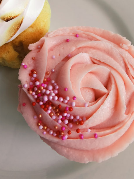 粉色小蛋糕图片下载