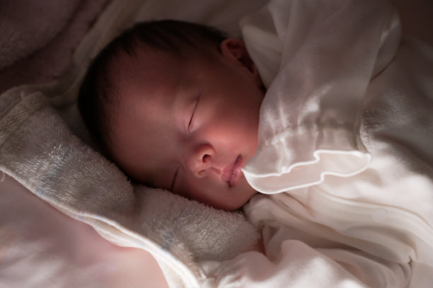 睡眠宝贝图片下载