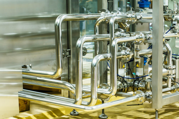 工业工厂设备不锈钢管食品自动化。图片下载