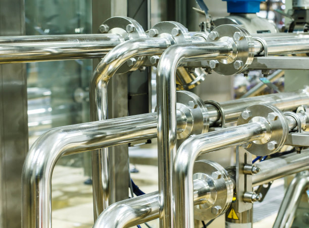 工业工厂设备不锈钢管食品自动化。图片下载