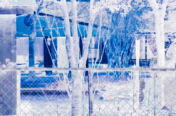 夜间拍摄的有创意的负片照片图片下载