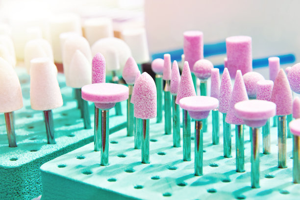 刚玉钉钻头图片下载