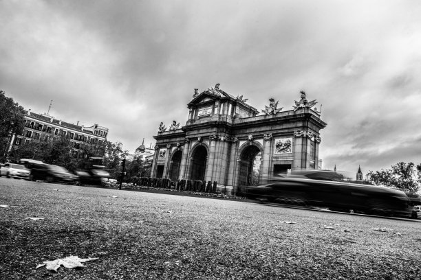 马德里和它的历史建筑图片下载