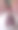 在景福宫古建筑的背景下，穿着漂亮红色韩服的年轻女子(后景)。图片下载