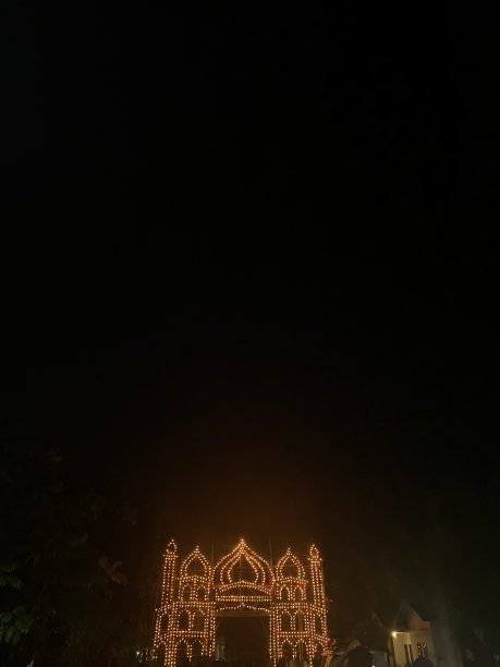 插电式灯饰形似清真寺图片下载