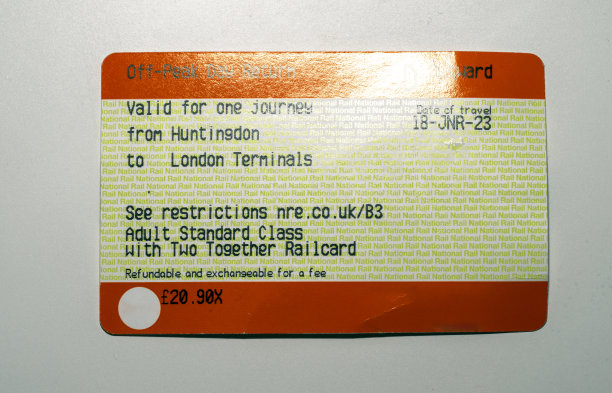 从伦敦到亨廷顿的火车票图片下载