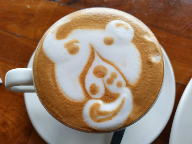 杯中的艺术图片下载