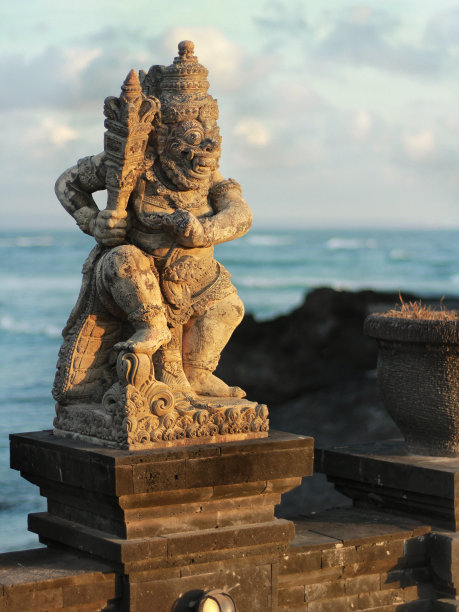 巴厘岛的雕像图片下载