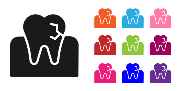 在白色牙齿上孤立有蛀牙的黑牙图片下载