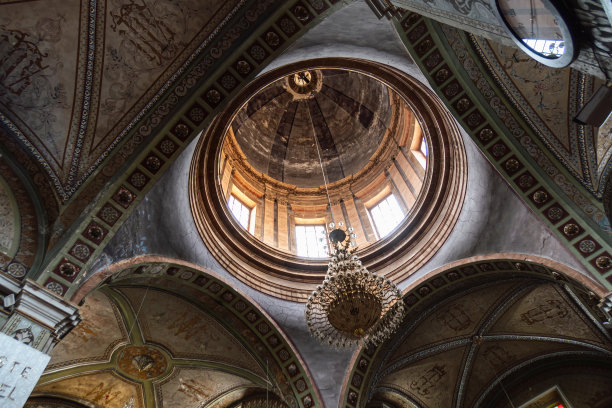 墨西哥Mineral de Pozos天主教堂的内部天花板图片下载