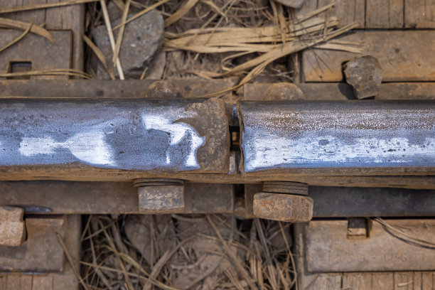 铁路轨道装配图片下载