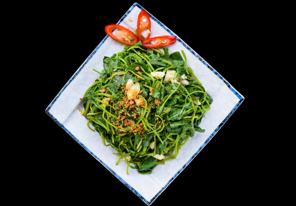 菜单上的越南黑底蒜炒菠菜图片下载