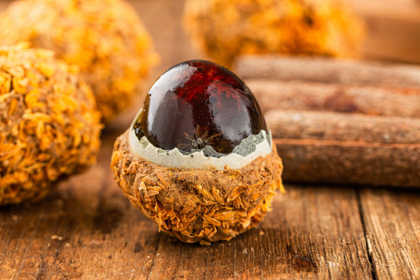 木底鸭蛋或皮蛋图片下载