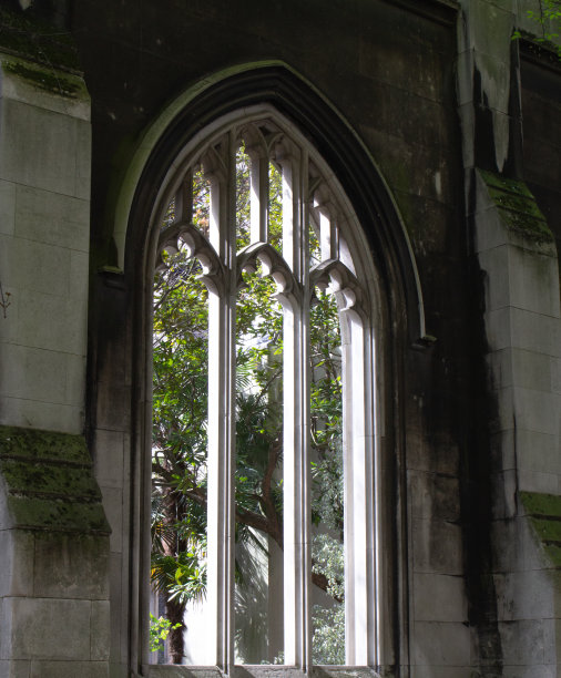 伦敦东教堂的圣邓斯坦图片下载