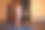 完整的运动可爱的孩子女孩在健身垫上用松紧带锻炼。健康的习惯和活跃的孩子图片下载