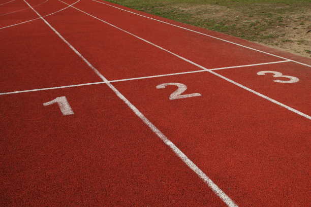 跑步机用于跑步机上的起跑场地图片下载