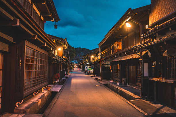 位于日本飞驒高山老城的古老而正宗的日本传统村庄图片下载