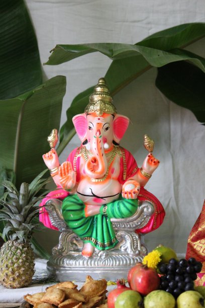 甘尼萨的雕像图片下载