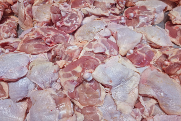 新鲜鸡肉切块-食物图片下载