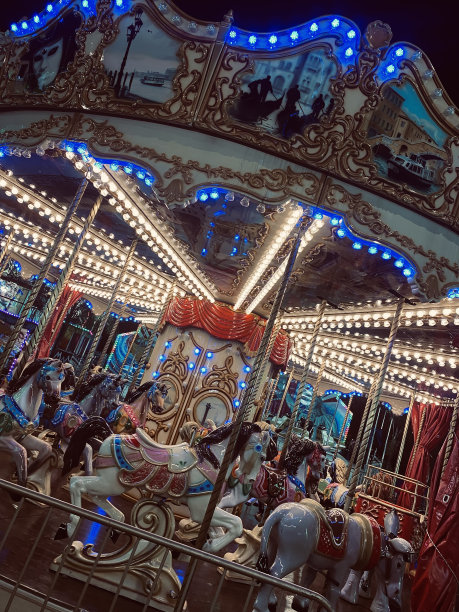 旋转木马图片下载