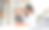 检查腿。带着小孩的医生正在柜子里工作图片下载