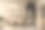 一个极简主义的浴室，有光滑的浴室梳妆台，黑白浴缸，壁挂式镜子，植物，哑光大理石地板，米色墙壁和一个小游泳池。三维渲染图片下载