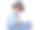 一个戴眼镜的可爱富家男孩手里拿着美元。金融教育，年轻百万富翁，投资，贷款，奖金图片下载