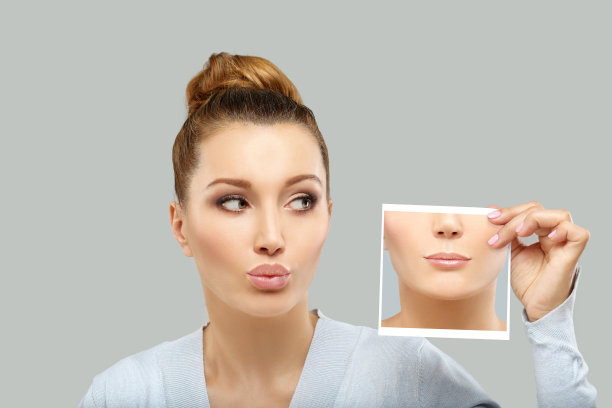 注射美容。复兴的概念。唇术图片下载